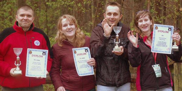 PODIUM DLA RATOWNIKÓW DROGOWYCH AUTOMOBILKLUBU MIELECKIEGO